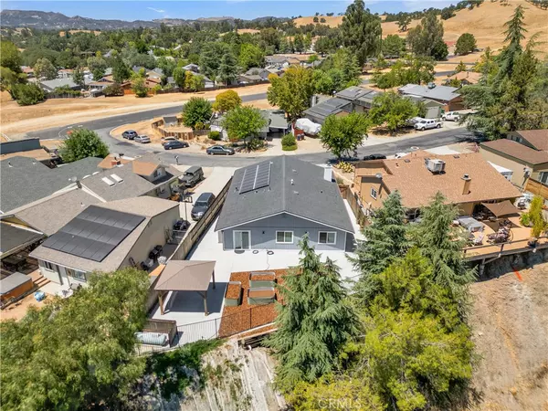 Paso Robles, CA 93446,2622 Pinto Lane