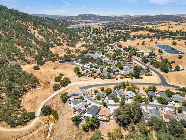 Paso Robles, CA 93446,2622 Pinto Lane