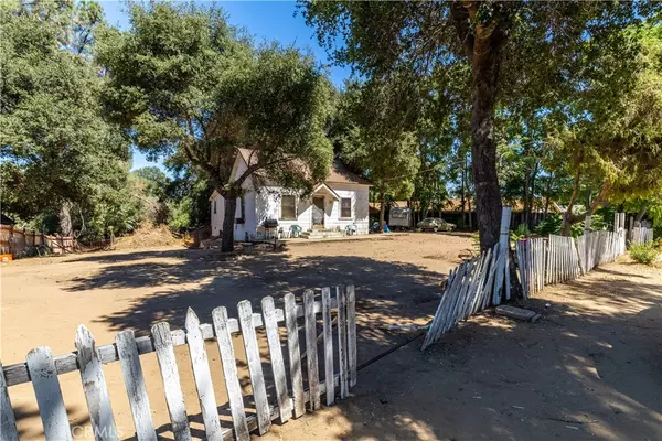 Templeton, CA 93465,260 Old County RD