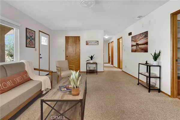 Bradley, CA 93426,69487 Interlake RD