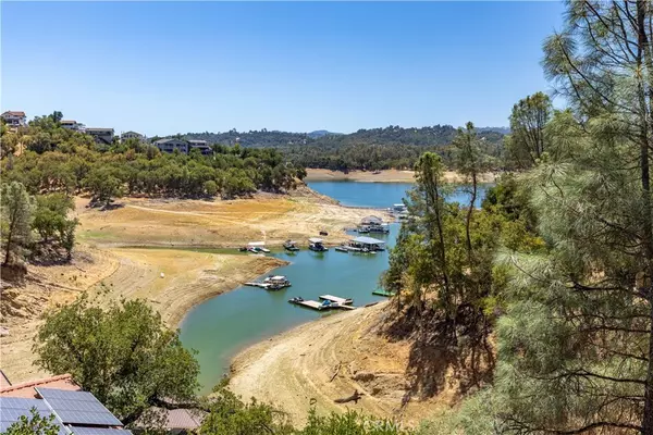 Lake Nacimiento, CA 93426,2630 Captains Walk