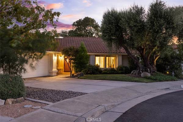 893 Candlewood CT, Paso Robles, CA 93446