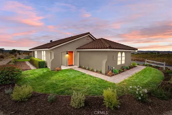 San Miguel, CA 93451,8375 Magdalena DR