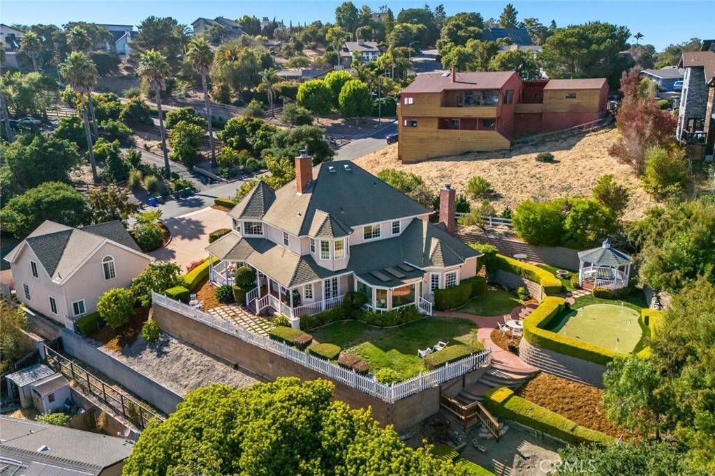 Arroyo Grande, CA 93420,212 Miller WAY