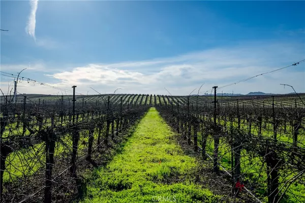 San Luis Obispo, CA 93401,4910 Edna RD