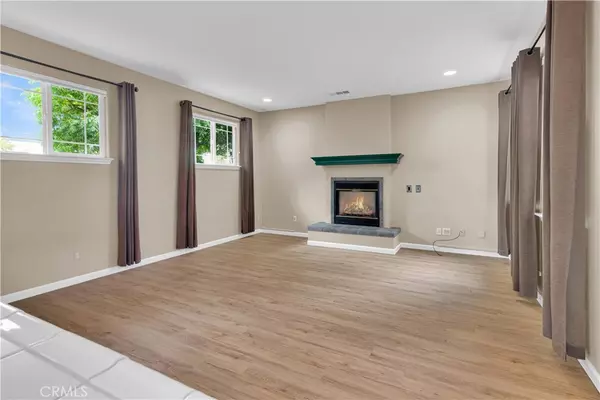 Paso Robles, CA 93446,505 Creekside