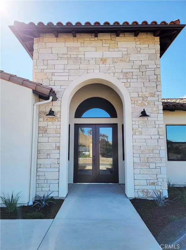 Atascadero, CA 93422,8716 San Rafael RD