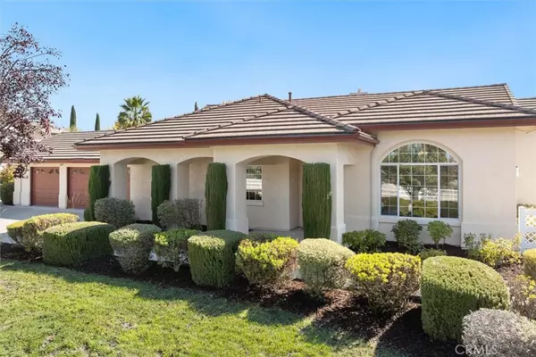 Paso Robles, CA 93446,1608 Via Flora