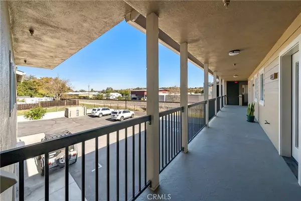 Paso Robles, CA 93446,1400 Railroad ST #101