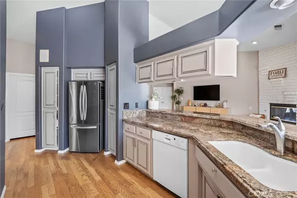 Bakersfield, CA 93314,14013 Las Entradas