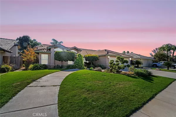 Bakersfield, CA 93314,14013 Las Entradas