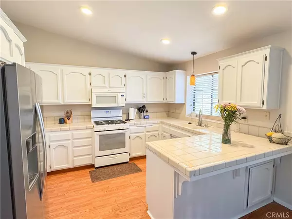 Bakersfield, CA 93311,10609 Camino El Canon