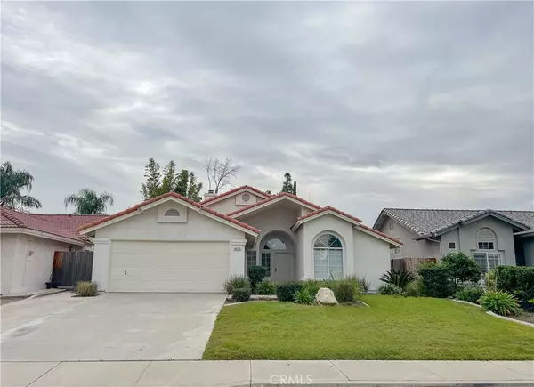 8713 Fox Creek CT, Bakersfield, CA 93312