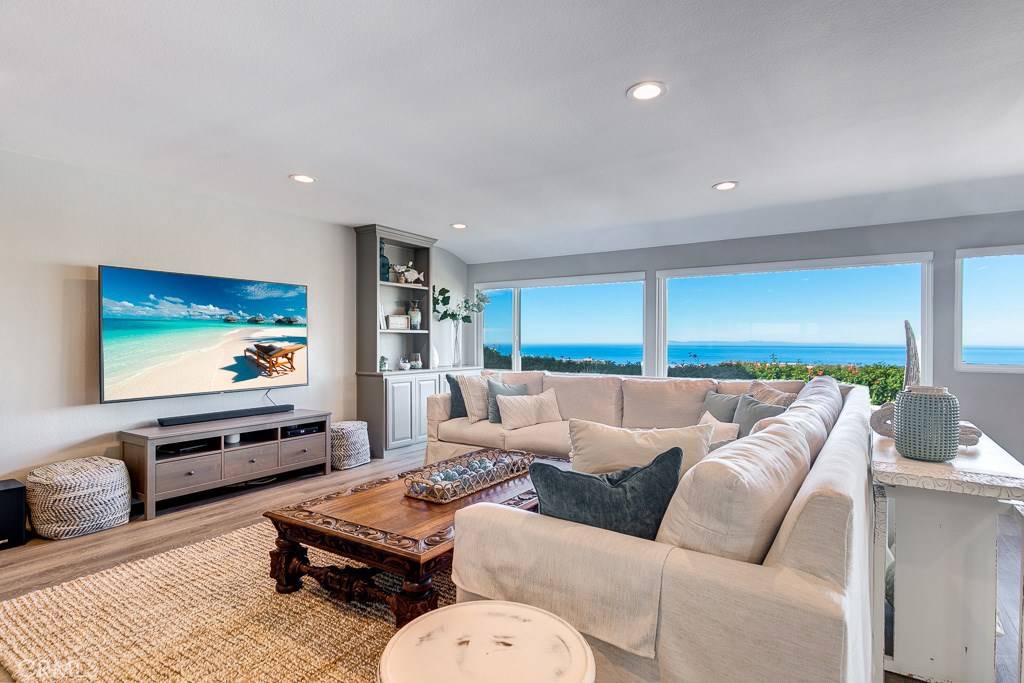 Dana Point, CA 92629,33531 Marlinspike DR