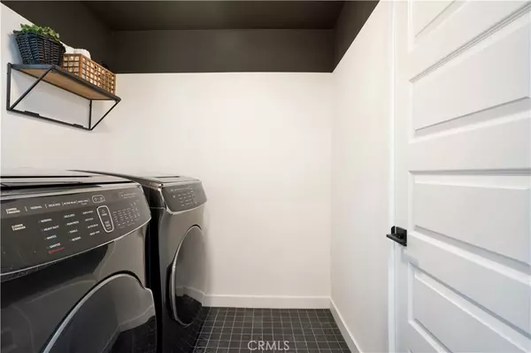 Anaheim, CA 92801,267 N Magnolia #5