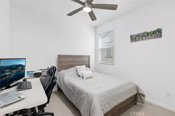 Corona, CA 92883,4233 Powell WAY #103