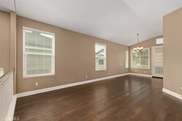 Aliso Viejo, CA 92656,3 Stockbridge