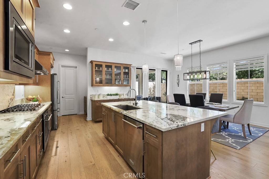 Lake Forest, CA 92630,17 Castellana