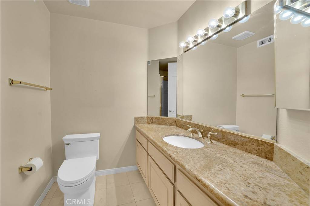 Huntington Beach, CA 92648,19042 Avondale LN