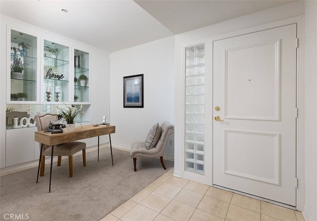 Irvine, CA 92612,2243 Martin #415