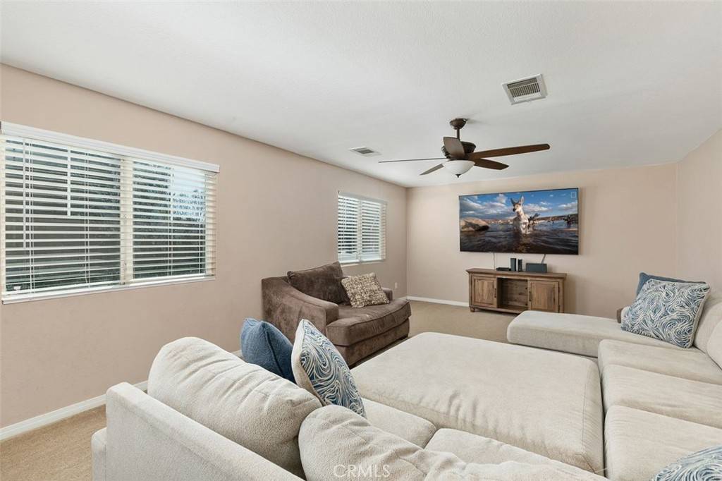 53011 Belle Isis CT, Lake Elsinore, CA 92532