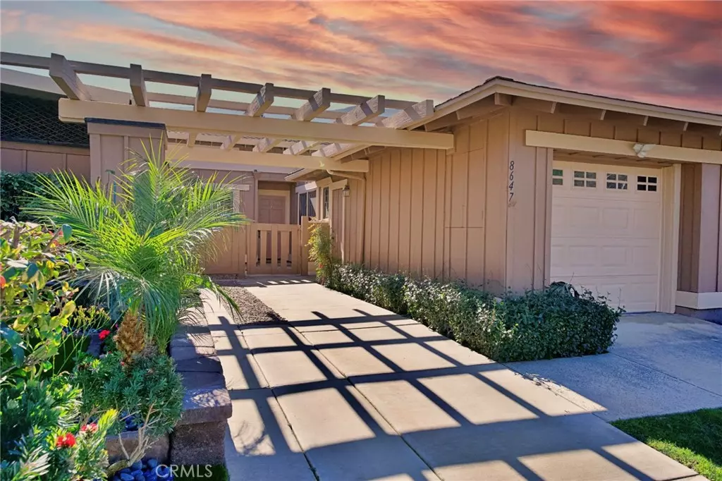 Escondido, CA 92026,8647 Circle R Valley LN