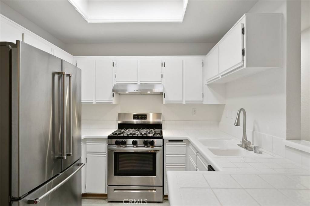 Rancho Santa Margarita, CA 92688,74 Castano