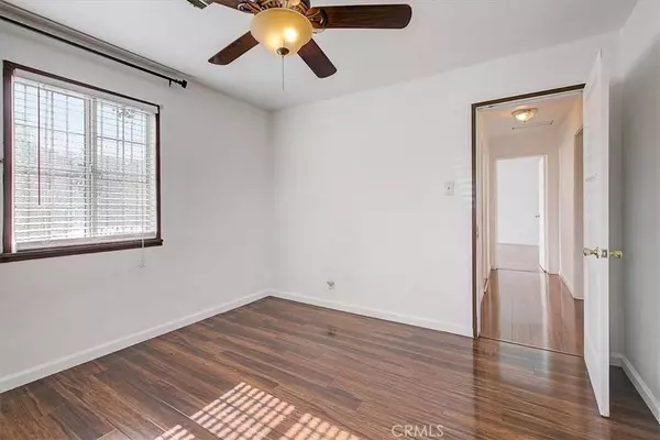 Compton, CA 90221,309 S Locust AVE