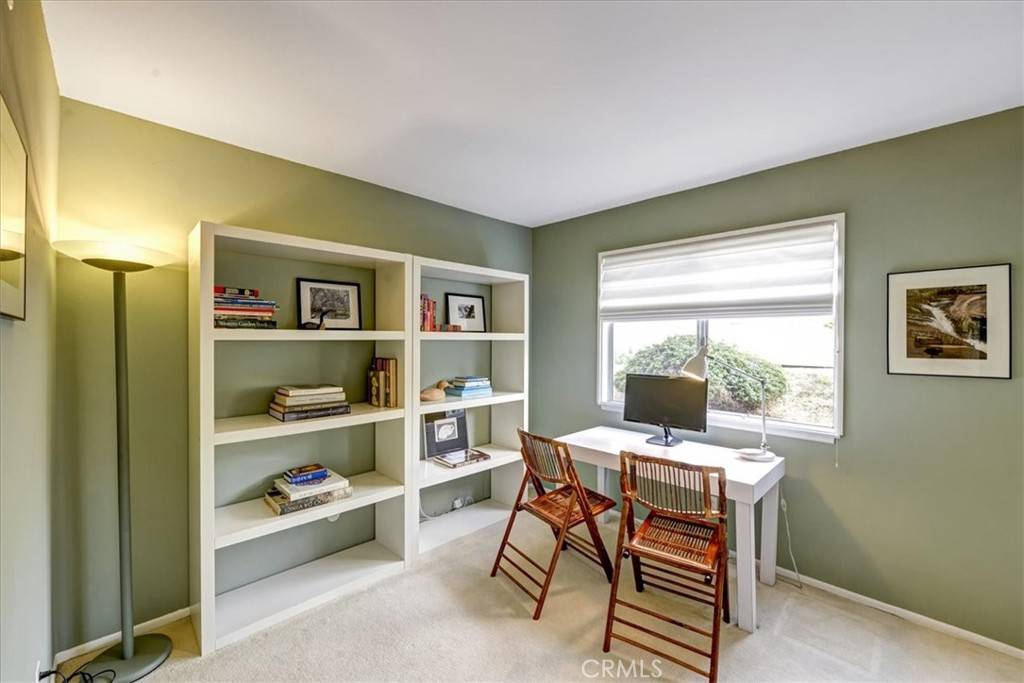Mission Viejo, CA 92691,23731 Via El Rocio