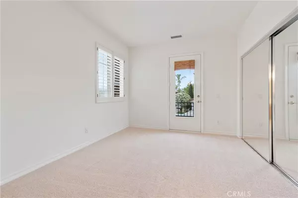 Mission Viejo, CA 92692,22981 Oakstone