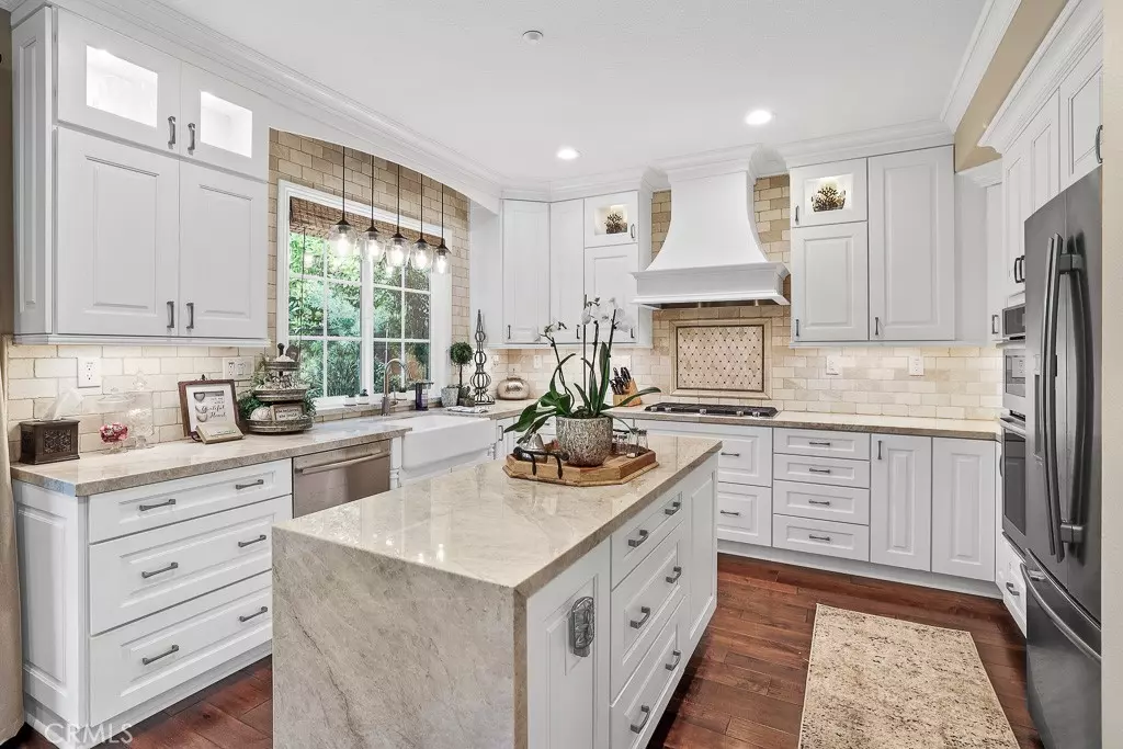 Aliso Viejo, CA 92656,7 Midnight CT