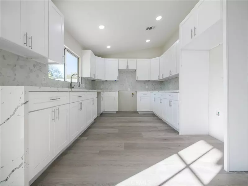 33909 Navajo, Cathedral City, CA 92234