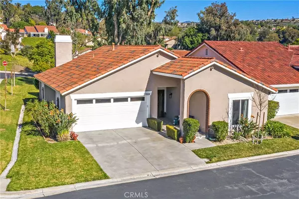 27884 Via Sarasate, Mission Viejo, CA 92692