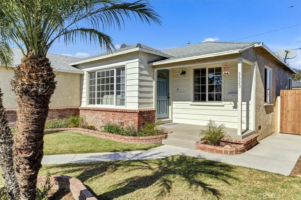 Lakewood, CA 90712,3325 Silva ST