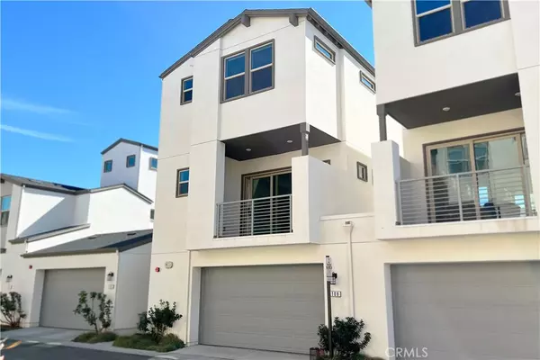108 Spectacle, Irvine, CA 92618
