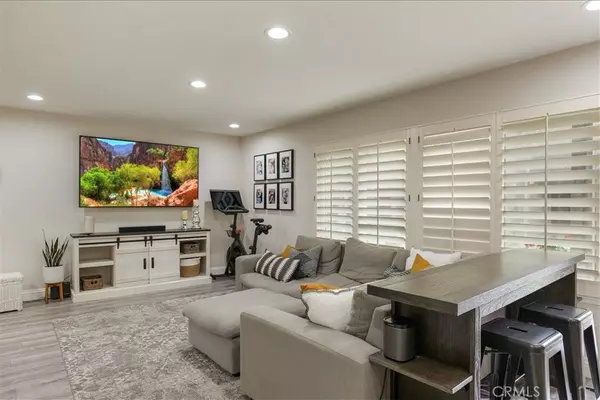 Fountain Valley, CA 92708,10466 Rio Grande CT