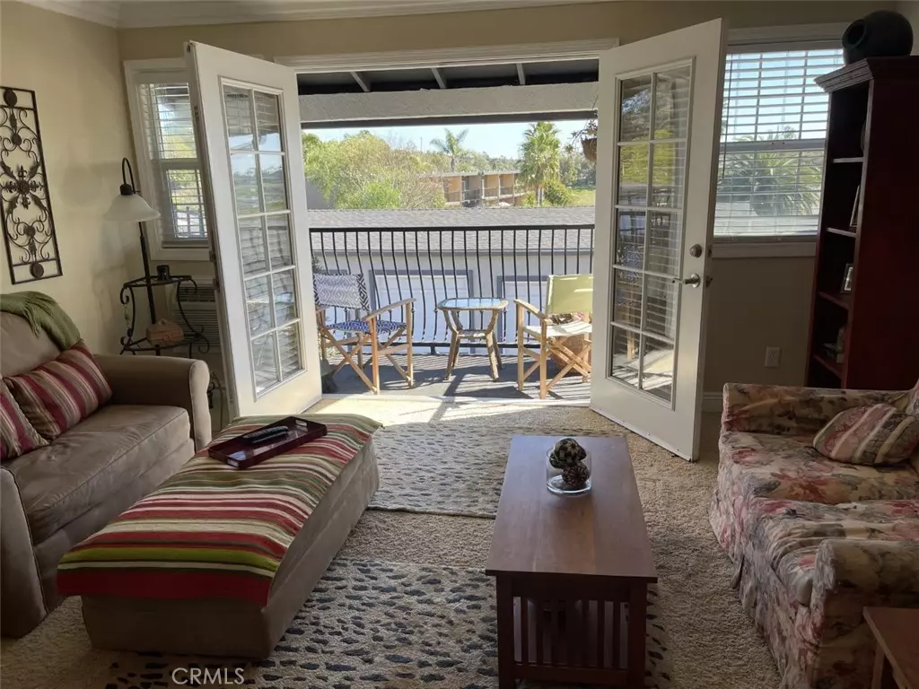 Oceanside, CA 92054,506 Canyon DR #2