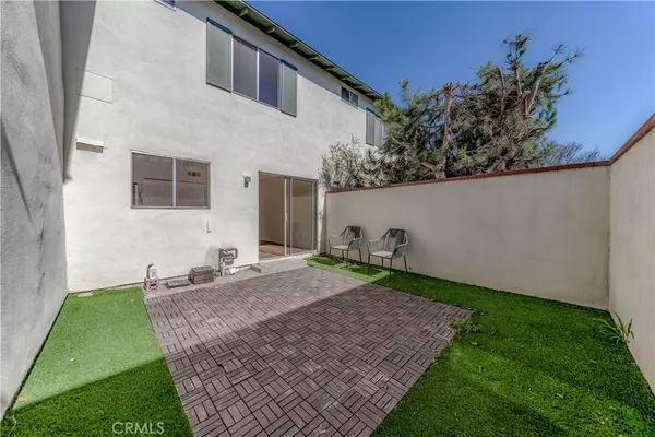 Harbor City, CA 90710,23552 Western AVE #C