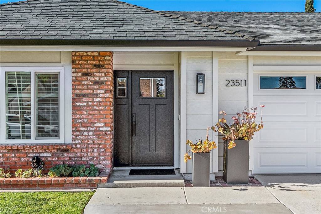 Lake Forest, CA 92630,23511 Swallow LN