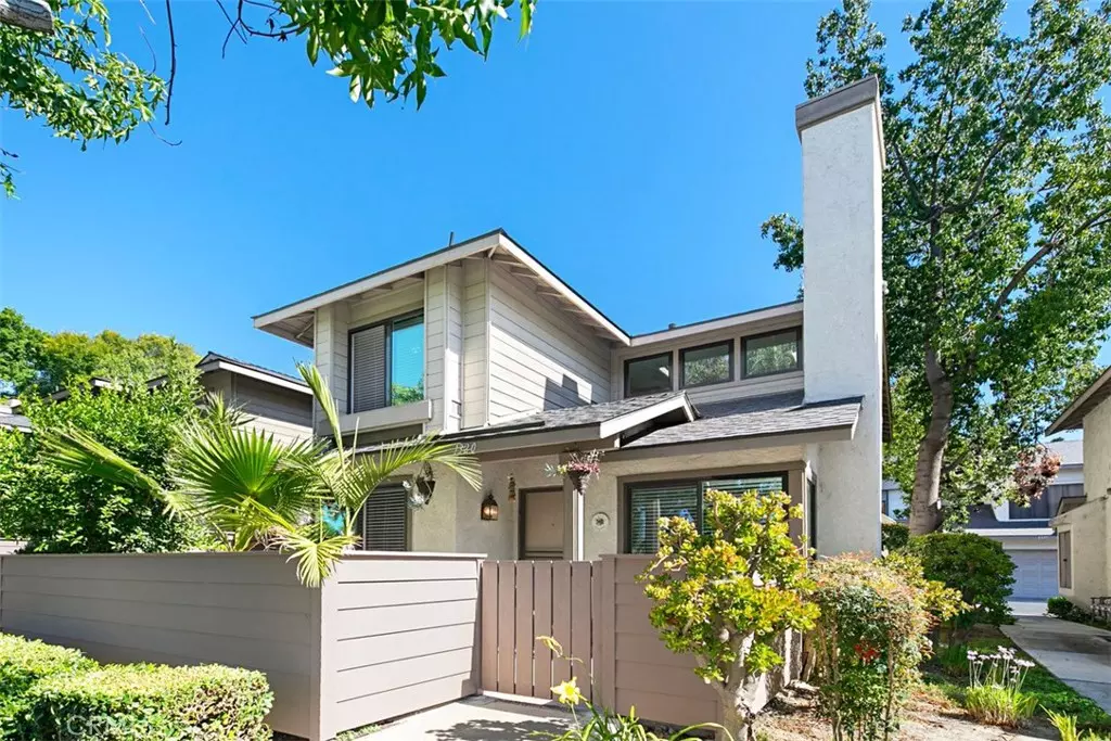 Anaheim, CA 92801,1320 N Mako LN #10