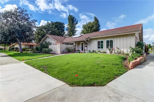 3094 Via Serena N #C, Laguna Woods, CA 92637