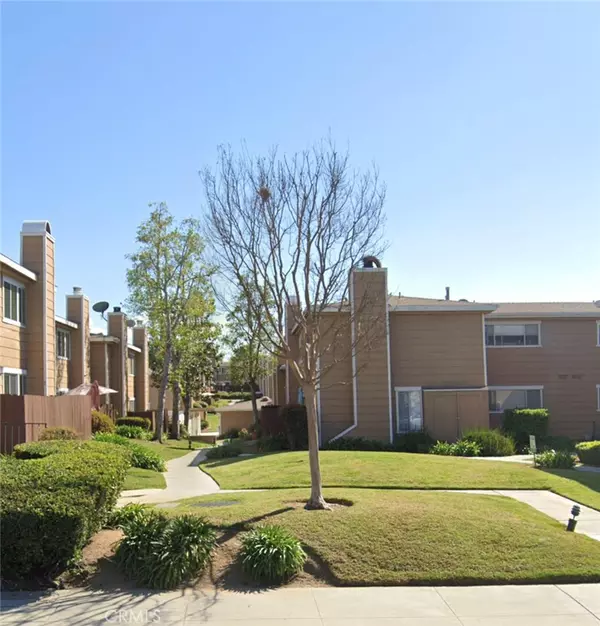 630 W Lambert RD #16, La Habra, CA 90631