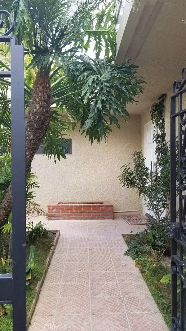 Laguna Woods, CA 92637,5584 Via Dicha #A
