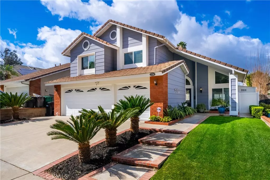 Corona, CA 92882,1754 Fairmont DR