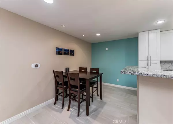 Santa Ana, CA 92704,2511 W Sunflower AVE #N1