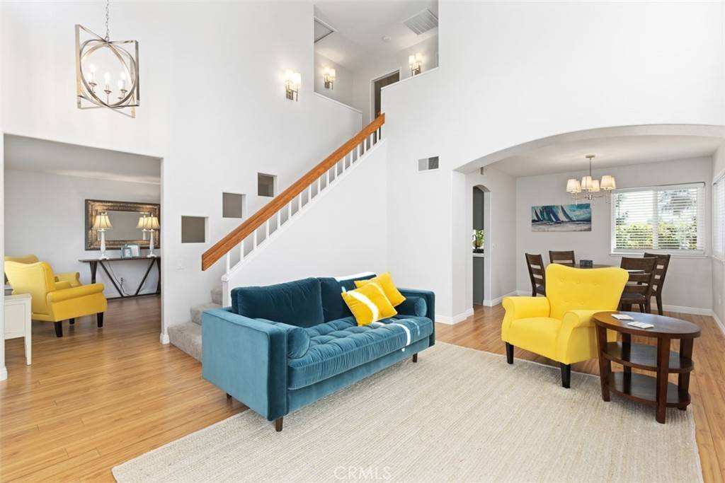 Aliso Viejo, CA 92656,46 Santa Monica ST