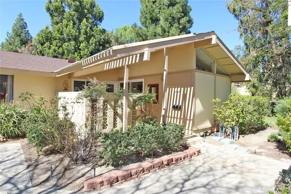 Laguna Woods, CA 92637,147 Avenida Majorca #A