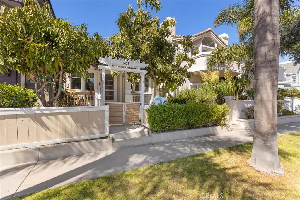 Huntington Beach, CA 92648,603 8th ST