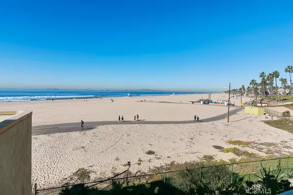 Huntington Beach, CA 92648,711 Pacific Coast #307