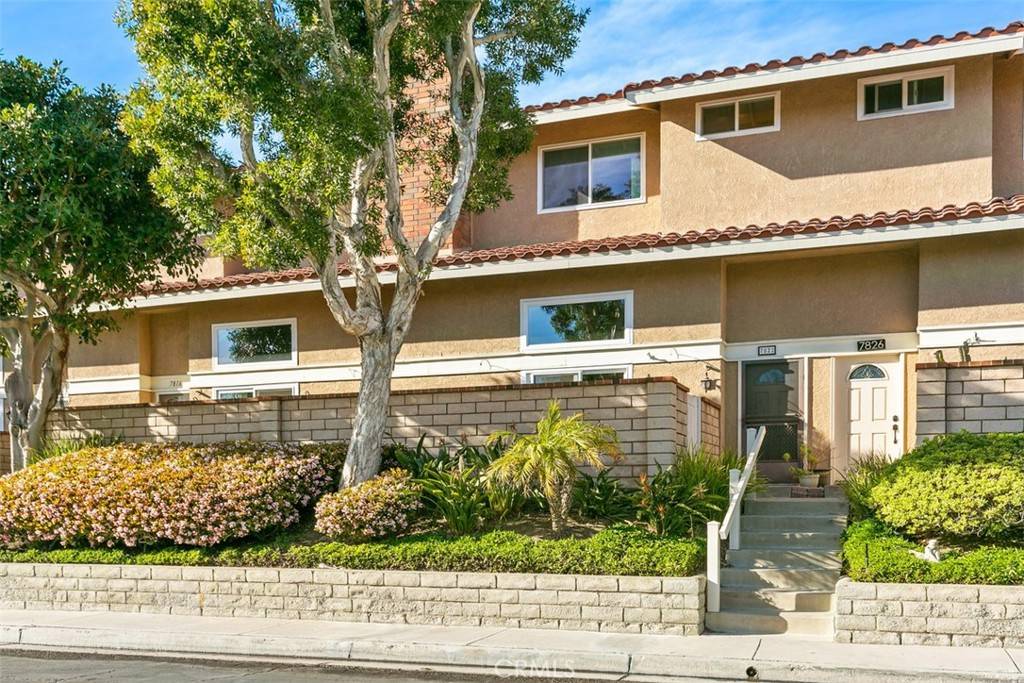 7822 Seaglen DR #37, Huntington Beach, CA 92648